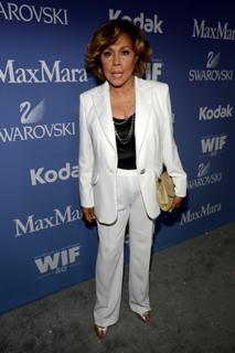 Diahann Carroll feet photo 5
