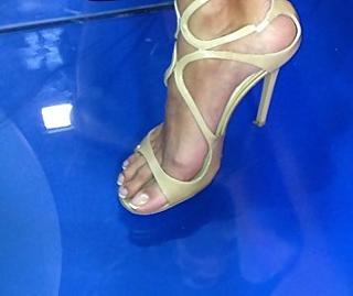 Diala Makki feet photo 7