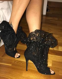Diala Makki feet photo 6