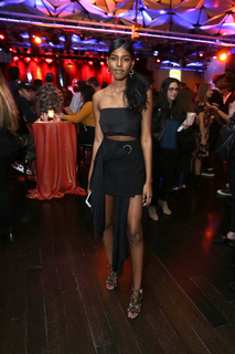 Diamond White feet photo 15