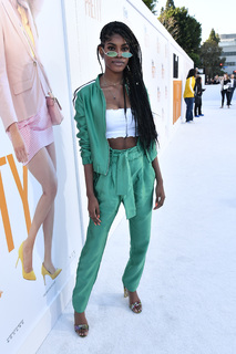 Diamond White feet photo 8
