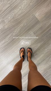 Dian Schwartz feet photo 4