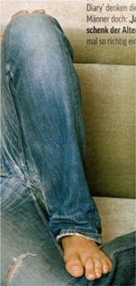 Diana Amft feet photo 2