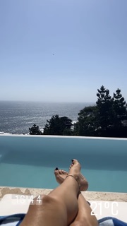 Diana Bolocco feet photo 1