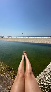 Diana Bovio feet photo 1