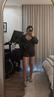 Diana Bovio feet photo 3