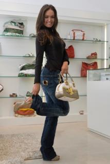 Diana Chaves feet photo 8