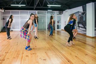 Diana Chaves feet photo 3
