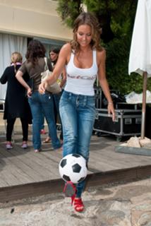 Diana Chaves feet photo 1