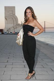 Diana Chaves feet photo 5