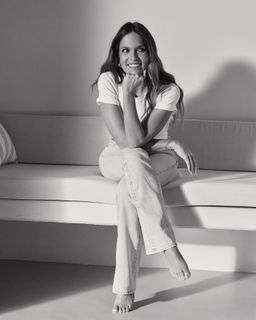 Diana Chaves feet photo 9
