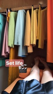 Diana Del Bufalo feet photo thumbnail