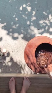 Diana Del Bufalo feet photo thumbnail