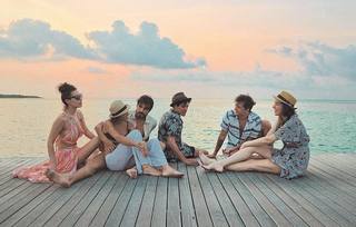 Diana Del Bufalo feet photo thumbnail