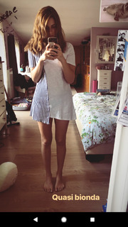 Diana Del Bufalo feet photo thumbnail