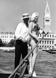 Diana Dors feet photo 6