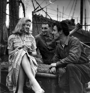 Diana Dors feet photo 15