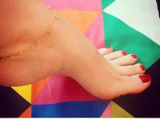Diana Karazon feet photo 9