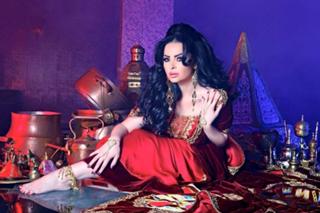 Diana Karazon feet photo 6