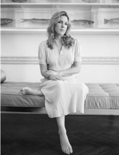 Diana Krall feet photo thumbnail