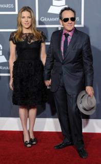 Diana Krall feet photo thumbnail