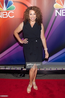 Diana Maria Riva feet photo 3