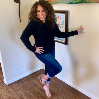 Diana Maria Riva feet photo 17