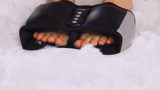 Diana Naborskaya feet photo thumbnail