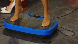 Diana Naborskaya feet photo thumbnail