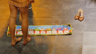 Diana Naborskaya feet photo thumbnail