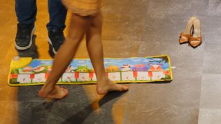 Diana Naborskaya feet photo thumbnail