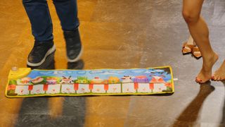 Diana Naborskaya feet photo thumbnail