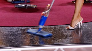 Diana Naborskaya feet photo thumbnail