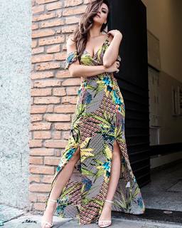 Diana Oliveira feet photo 12