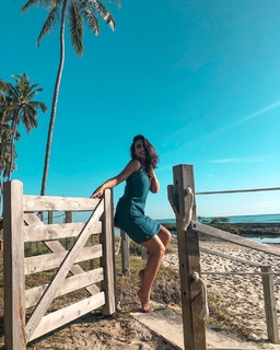 Diana Oliveira feet photo 11