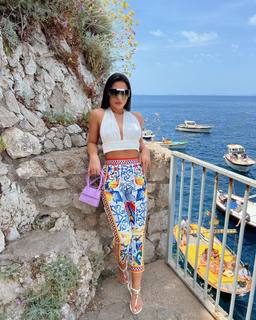 Diana Oliveira feet photo 4