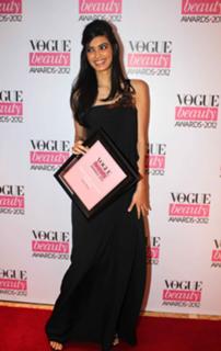 Diana Penty feet photo thumbnail