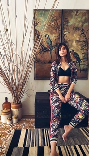 Diana Penty feet photo thumbnail