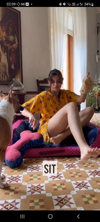 Diana Penty feet photo thumbnail