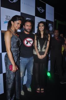 Diana Penty feet photo thumbnail