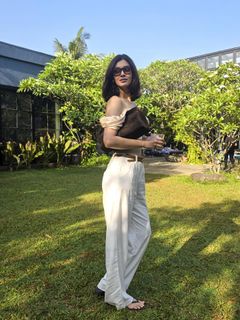 Diana Penty feet photo 2