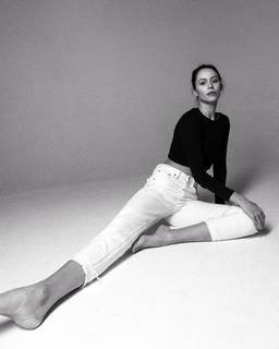 Diana Pozharskaya feet photo 4