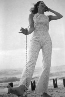 Diana Rigg feet photo thumbnail