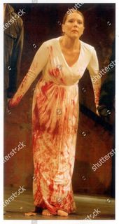 Diana Rigg feet photo thumbnail