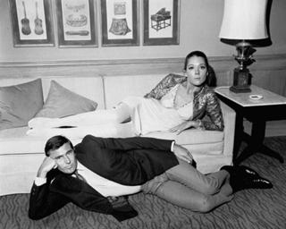 Diana Rigg feet photo thumbnail