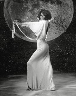 Diana Ross feet photo 1