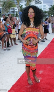 Diana Ross feet photo 2