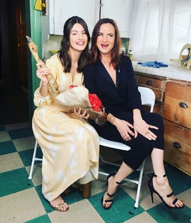 Diana Silvers feet photo thumbnail