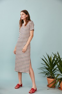 Diana Silvers feet photo thumbnail