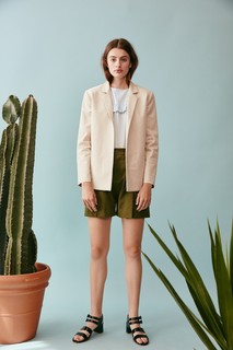 Diana Silvers feet photo thumbnail